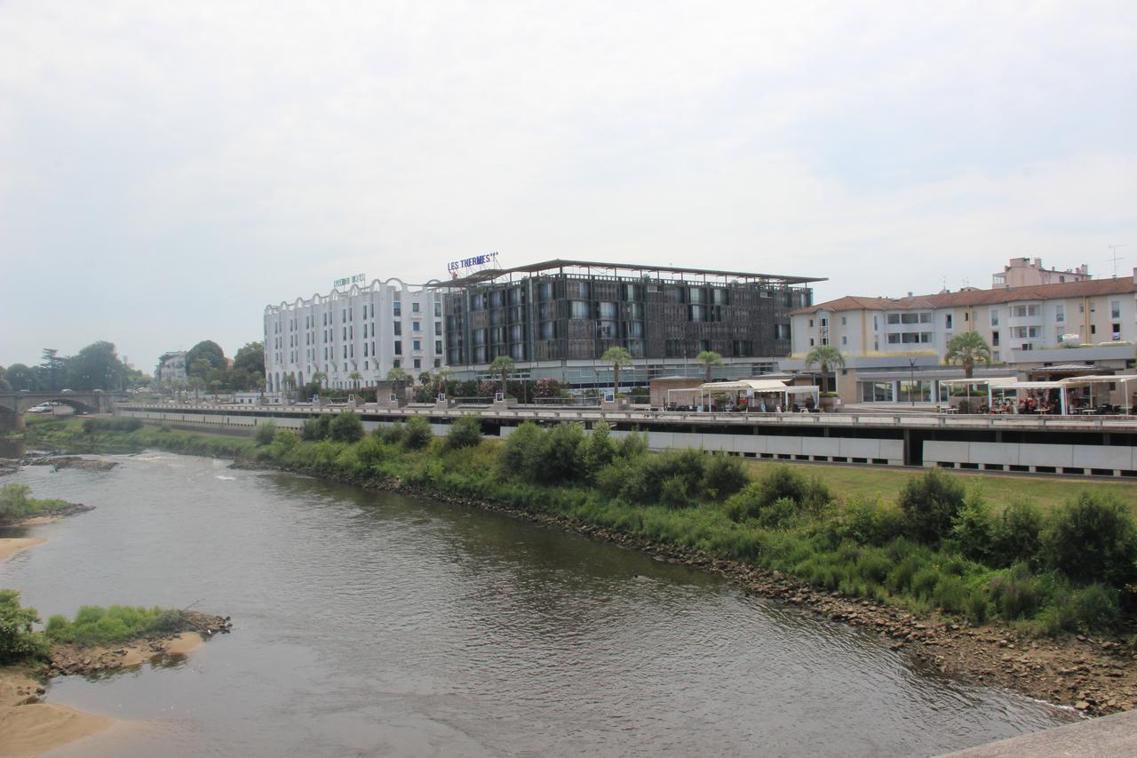 Les Thermes Dax Buitenkant foto